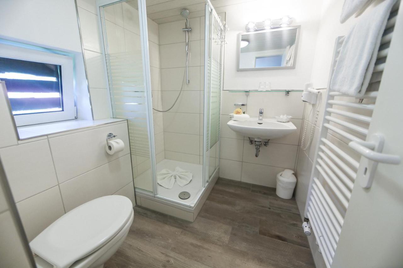 Hotel Schonblick Оберйох Екстериор снимка